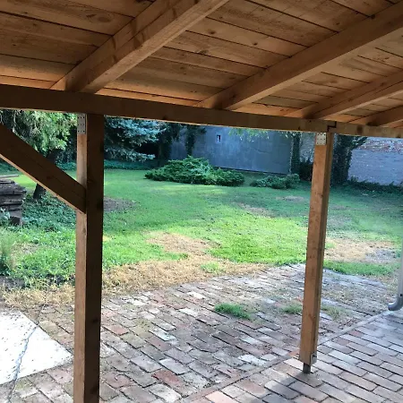 Apartamento Pb Garden With Secured Parking Sremska Mitrovica