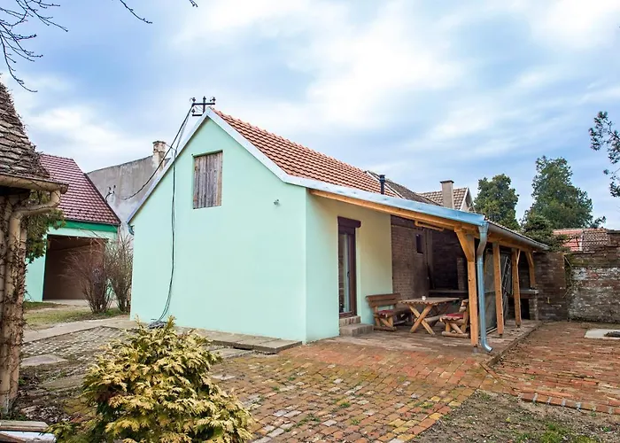 Διαμέρισμα Pb Garden With Secured Parking Σρέμσκα Μιτρόβιτσα